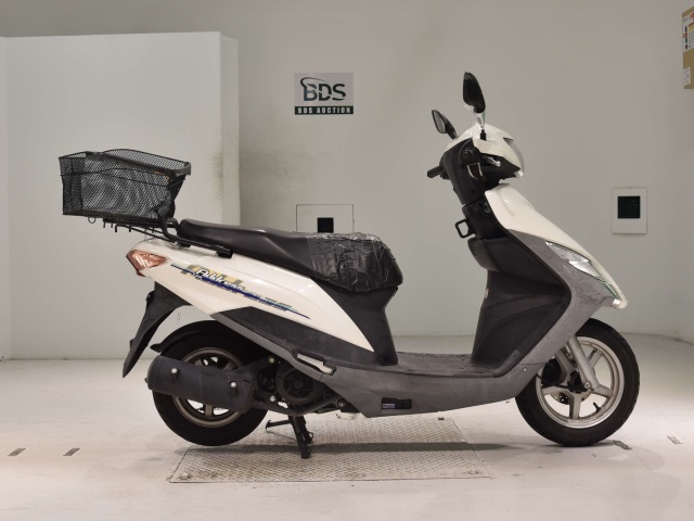 Suzuki ADDRESS V125