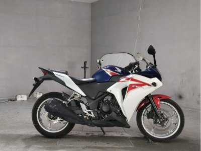 Honda CBR250R 2011
