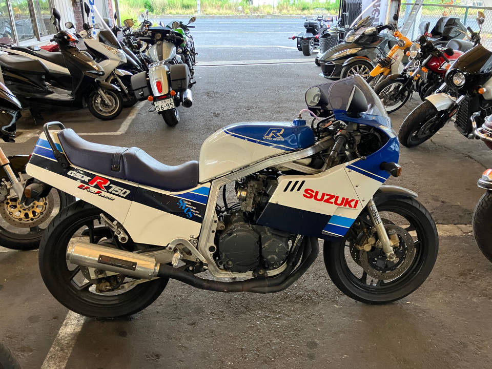 Suzuki GSX-R750 1985