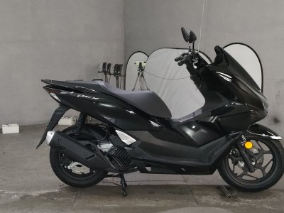 Honda PCX125 2025
