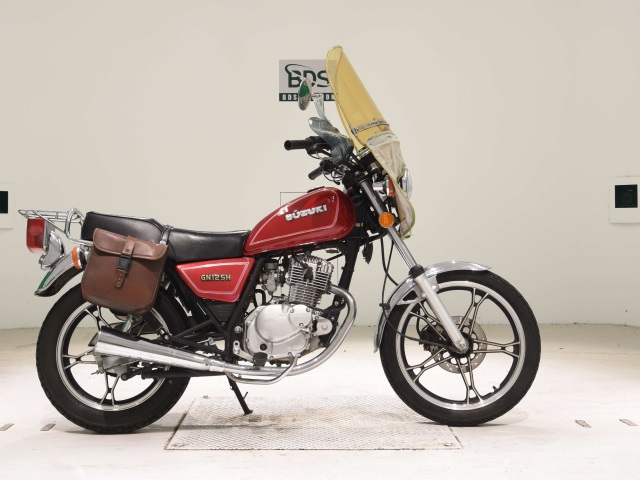 Suzuki GN125H 2001
