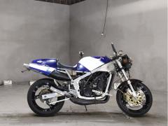Suzuki RG500 1990
