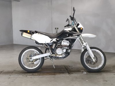 Kawasaki D TRACKER 2002