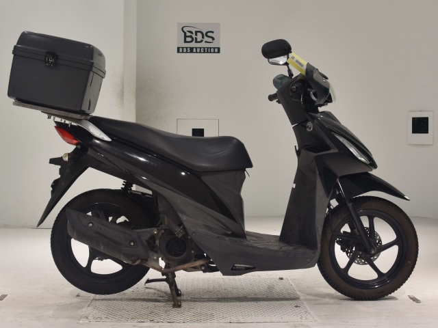 Suzuki ADDRESS V110