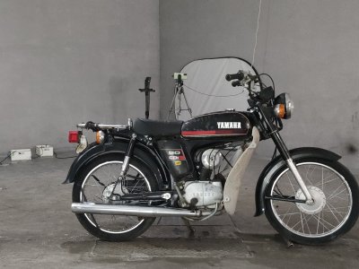 Yamaha YB50 1985