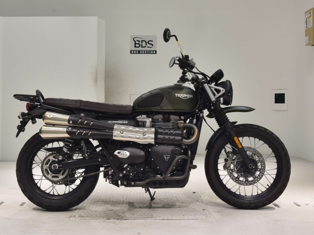 Triumph ｽﾄﾘｰﾄSCRAMBLER 2021