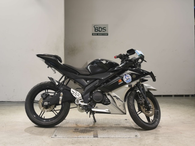 Yamaha YZF-R15 2013