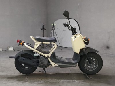Honda ZOOMER 2001