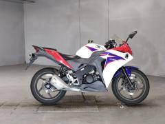 Honda CBR125R 2011