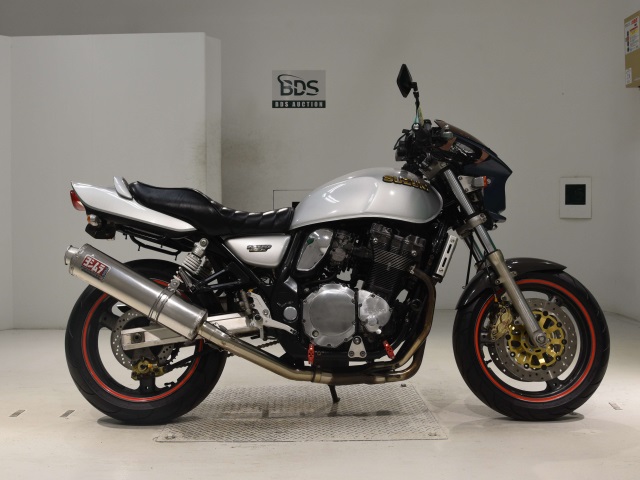 Suzuki GSX1200 INAZUMA 1998