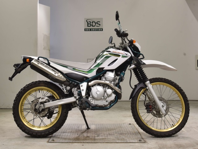 Yamaha SEROW XT250 2020
