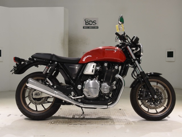 Honda CB1100RS 2022
