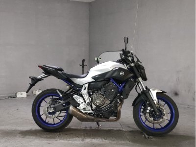 Yamaha MT-07 2015