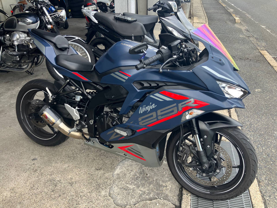 Kawasaki NINJA ZX-25R 2022
