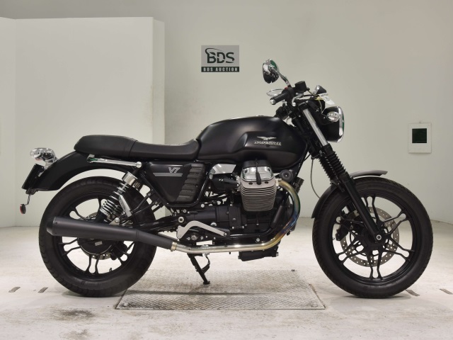 Moto Guzzi V7 STONE 2014