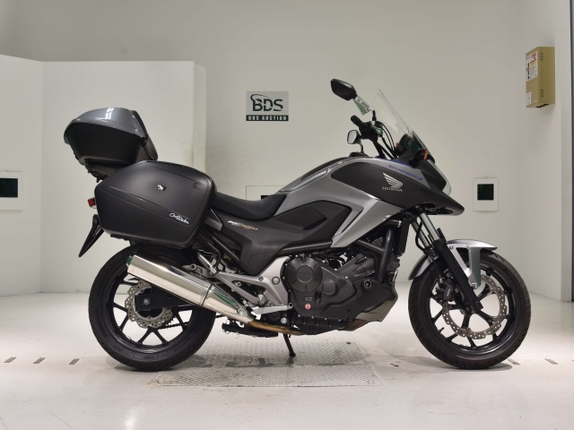Honda NC750X 2015