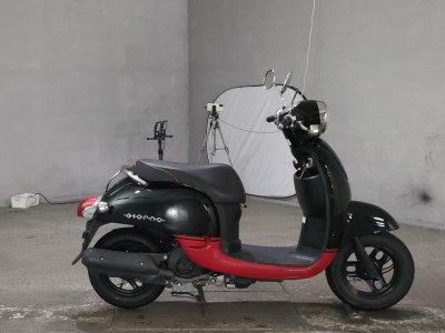 Honda GIORNO 2012