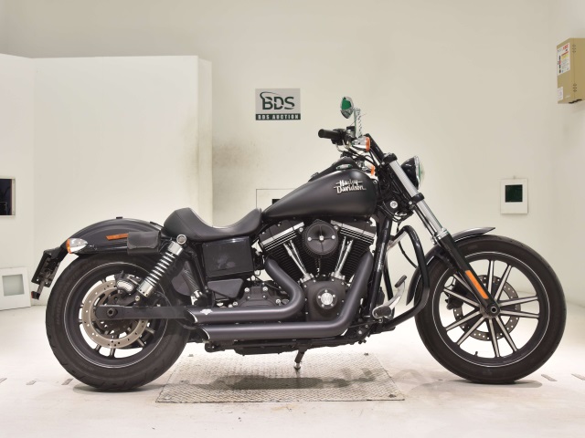 HD STREETBOB FXDB1580 2015