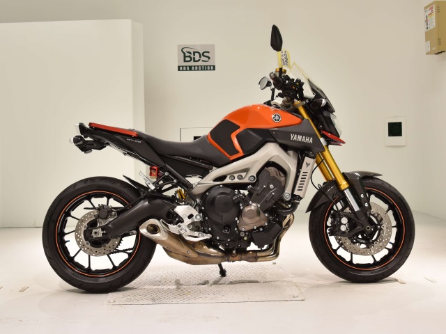 Yamaha MT-09 2015