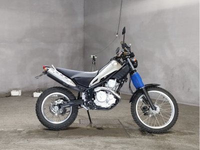 Yamaha TRICKER 2018