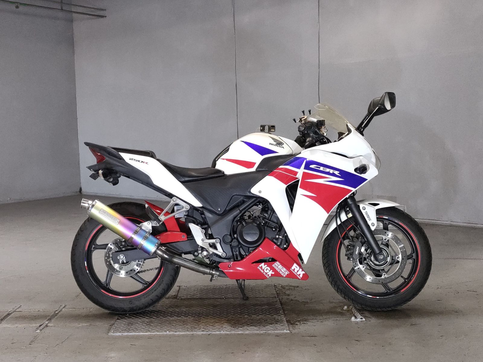 Honda CBR250R 2013