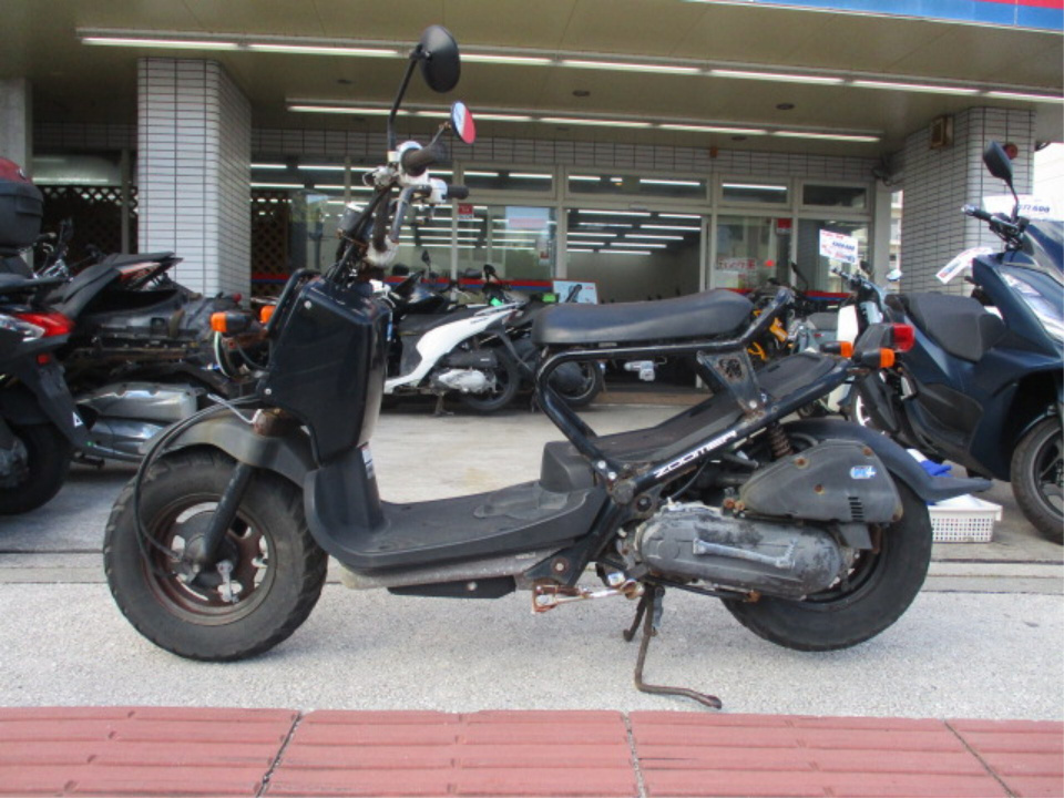 Honda ZOOMER 2011