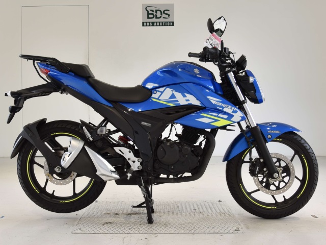 Suzuki GIXXER150