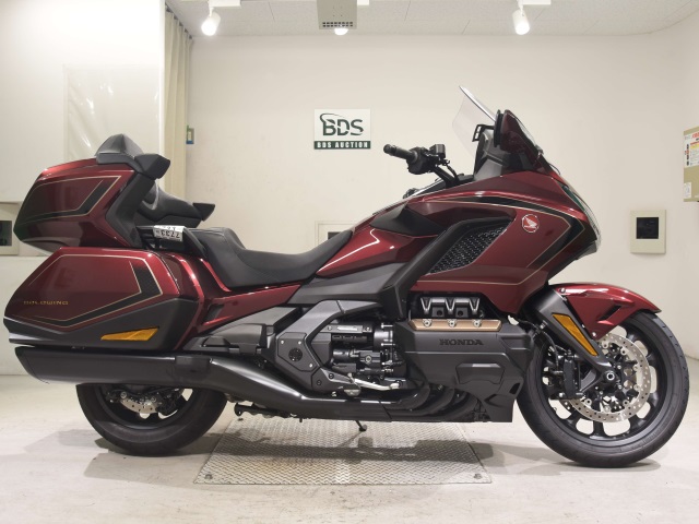 Honda GL1800 TOUR D 2025
