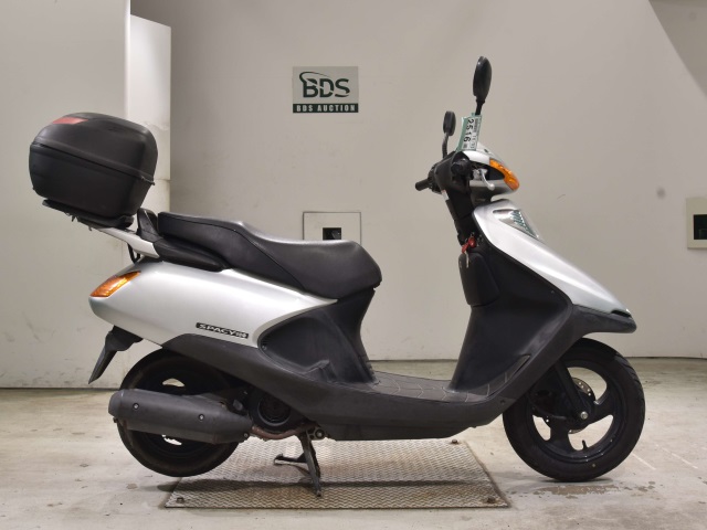 Honda SPACY100 2006