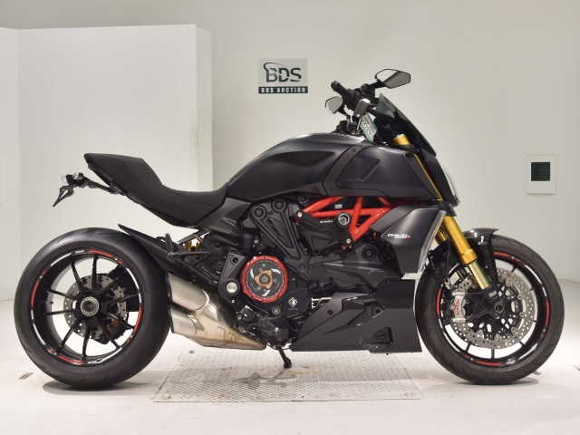 Ducati DIAVEL 1260S 2019