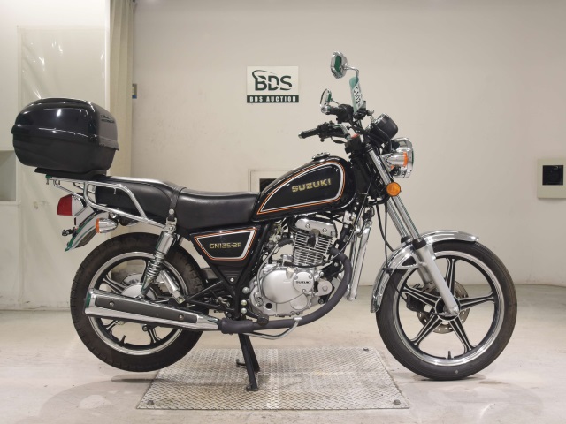 Suzuki GN125-2F 2017