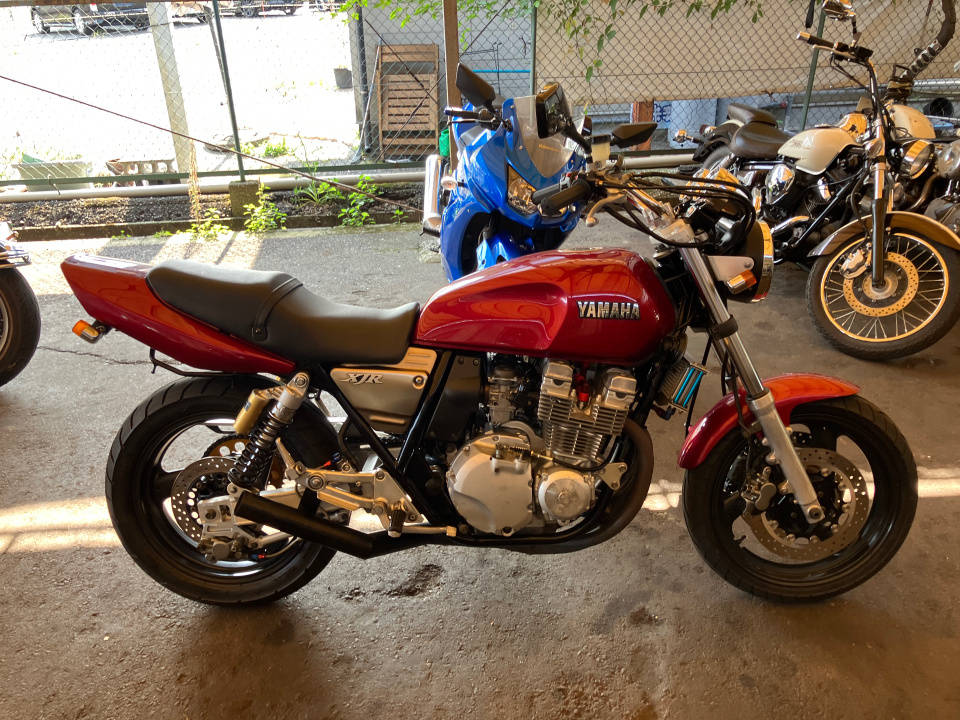 Yamaha XJR400 1997