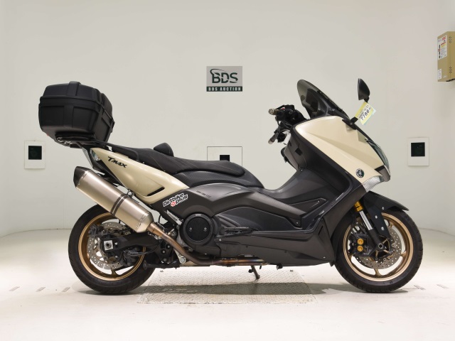Yamaha T-MAX530 2016