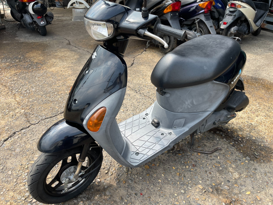 Suzuki LETS4
