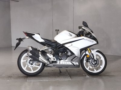 Honda CBR250RR 2023