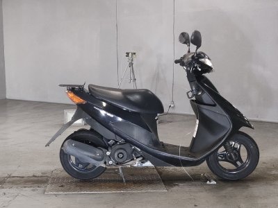 Suzuki ADDRESS V50