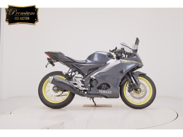 Yamaha YZF-R15 2023