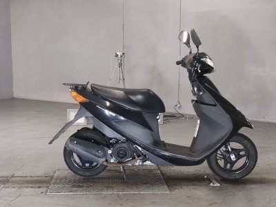 Suzuki ADDRESS V50