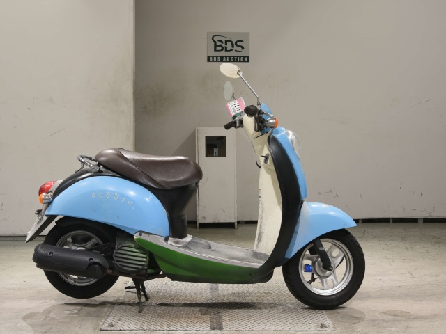Honda SCOOPY50 2001