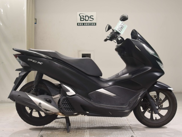 Honda PCX125-3 2020