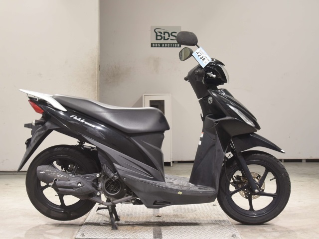 Suzuki ADDRESS V110