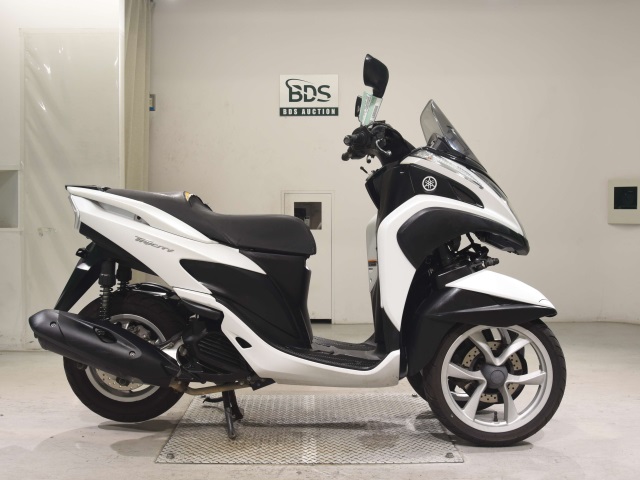 Yamaha TRICITY MW125