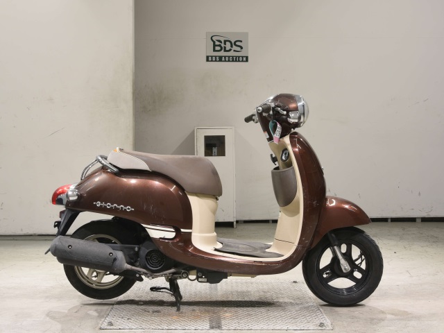 Honda GIORNO 2011