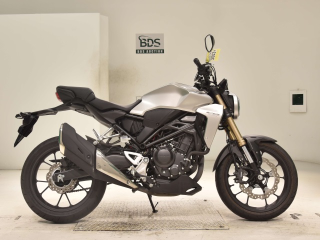 Honda CB250RA 2019