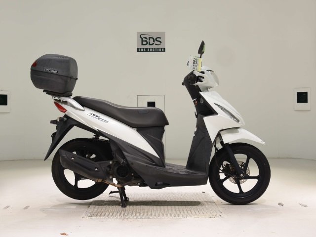 Suzuki ADDRESS V110