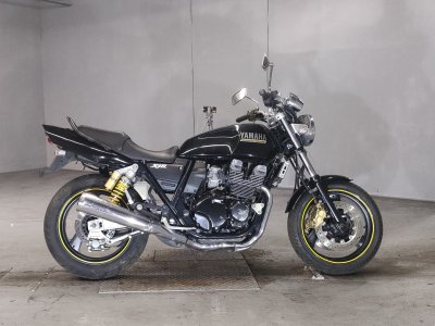 Yamaha XJR400 1997