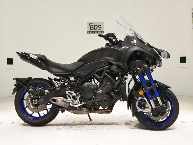 Yamaha NIKEN 2018