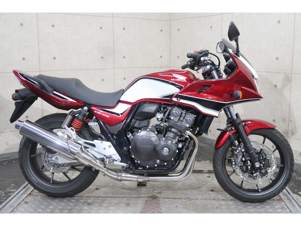 Honda CB400SFVA 2025