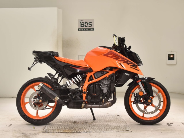 KTM 390 DUKE 2024