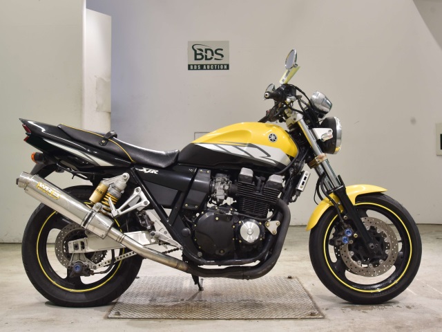 Yamaha XJR400 2004